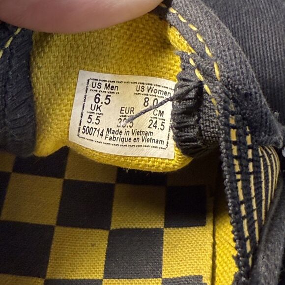 VANS X Harry Potter Hufflepuff women's Shoes Size 8 Classic Slip On Black - Picture 8 of 10